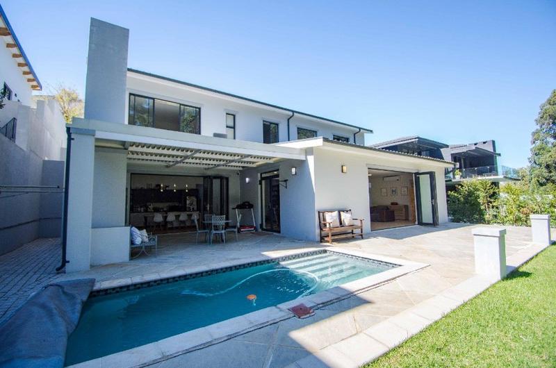 4 Bedroom Property for Sale in Parel Vallei Western Cape